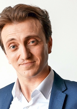 Денис Дорохов