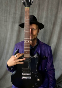 Мистер Кто! и его друзья