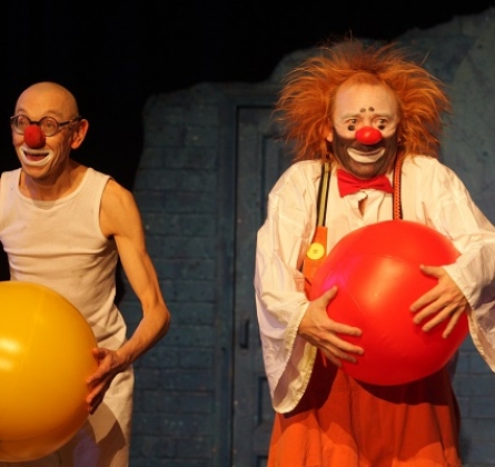 Ая-яй-ревю | Театр Лицедеи