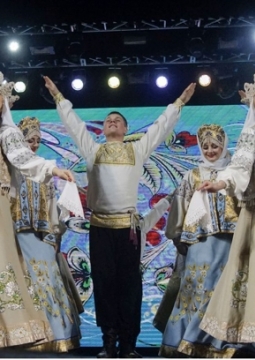 Ансамбль песни и танца Донбасс