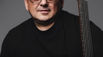 Игорь Саруханов