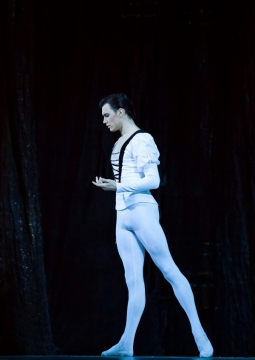 Рустам Исхаков