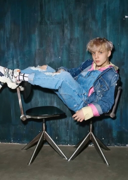 Ваня Дмитриенко