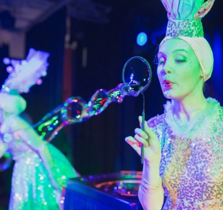 Шоу мыльных пузырей