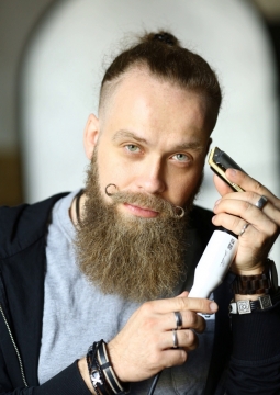 Борис Плотников