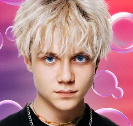 Ваня Дмитриенко