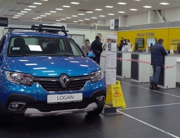 «Откуда брать запчасти — неизвестно»: как теперь ремонтировать Renault