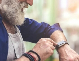 Опасно ли излучение от фитнес-браслетов для здоровья?