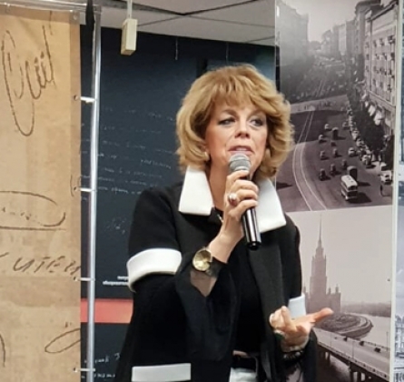 Любовь Казарновская