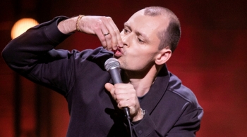 Виктор Комаров