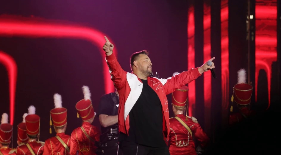 Концерт группы «Руки вверх» собрал в Лужниках 72 тысячи зрителей