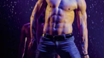 Шоу под дождем | Только для женщин