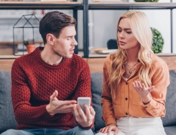 Рейтинг самых ревнивых мужчин по знаку Зодиака — кто будет подозревать вас в измене?