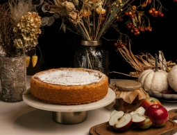 Рецепт недели: яблочный пирог с творогом и сметаной