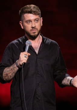 Стас Старовойтов