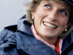 Почему Диана любила есть за круглым столом, и другие пищевые привычки принцессы Уэльской