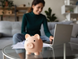 Денежный гороскоп на зиму 2022: кого из знаков Зодиака ждет богатство?