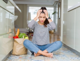 Скрыли угрозу: 11 ваших любимых продуктов из супермаркета, которые на самом деле опасны — вы их покупаете каждый день