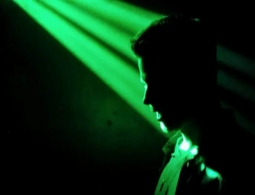 Ученые объяснили, почему зеленый цвет облегчает боль