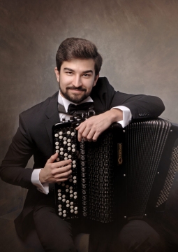 Олжас Нурланов