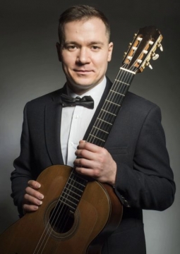 Дмитрий Мурин