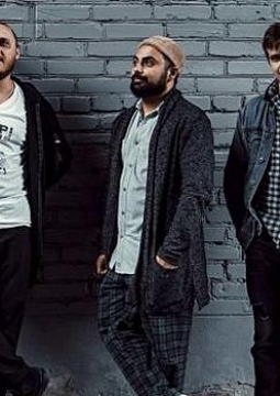 Трио Тони Карапетяна