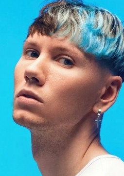 Космонавтов нет