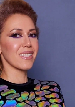 Карина Кокс