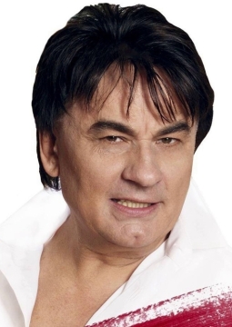 Александр Серов