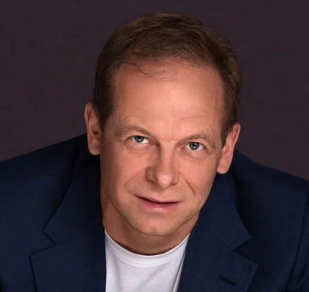 Сергей Куренков