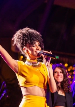 Iliana Sanchez (Илиана Санчес)