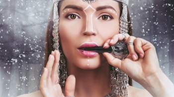 Олёна Уутай