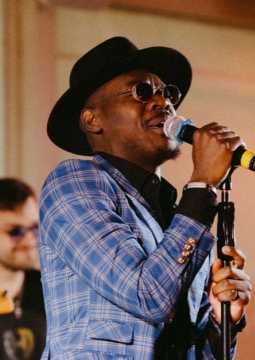 Арсен Мукенди