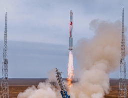 В Китае успешно испытали первую в мире космическую ракету с метановым двигателем