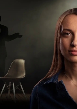 Есть два стула...