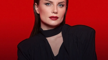 Ева Власова