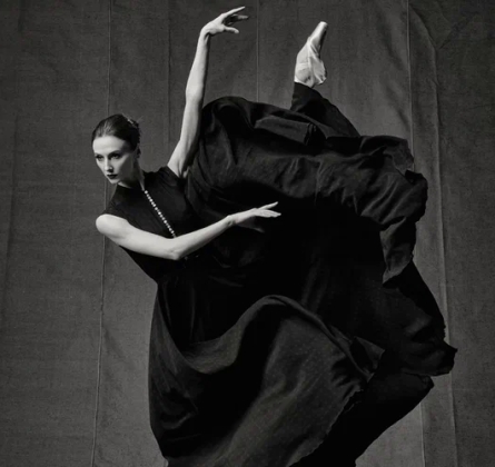 Светлана Захарова