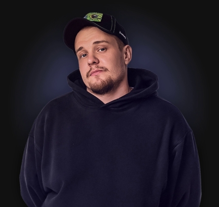 Леонид Кулаков