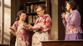 Под одной крышей