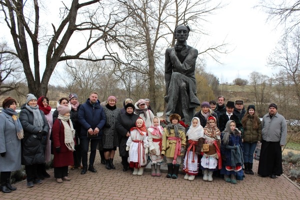 В Овстуге отметили 220-лет со дня рождения Ф.И. Тютчева