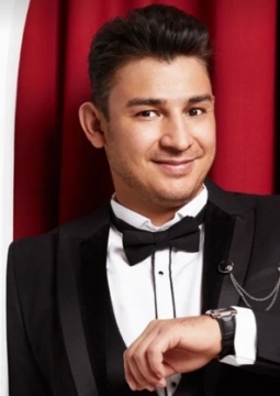 Данир Сабиров