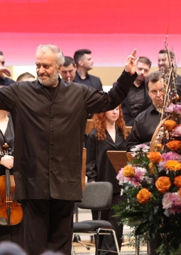 Валерий Гергиев и оркестр Мариинского театра