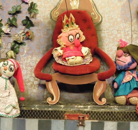 Как Иван-дурак царевичем стал