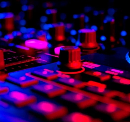 B-side x Kirill Shapovalov