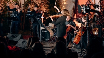 Cinematica Orchestra под открытым небом