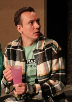 Серёжа очень тупой