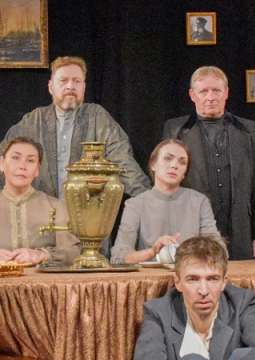 Васса Железнова