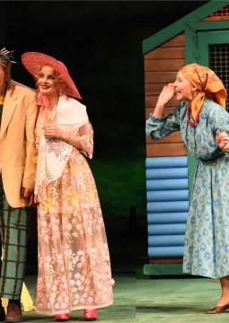 Даже Ванька женится - ай-ай-ай...