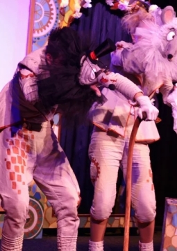 Дюймовочка