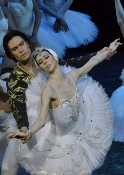 Лебединое озеро